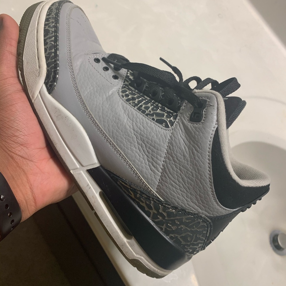 Wolf Grey 3s